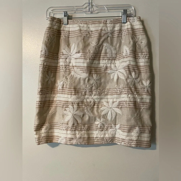 Talbots 100% Irish Linen Embroidered Fully Lined Neutral Classic Skirt Size 10 - Picture 1 of 8